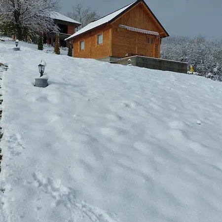Vikendica Monte